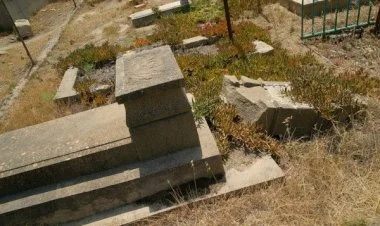 Qəbirlərin təhqir olunması ilə bağlı cinayət işi açılıb