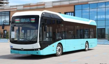 Bakıya ilk dəfədir elektrik mühərrikli avtobus gətirilib