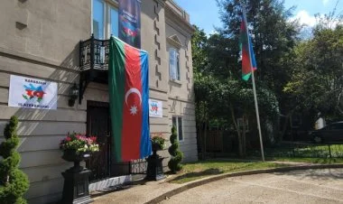 Ermənilər ABŞ-dakı səfirliyimiz qarşısında aksiya keçirir