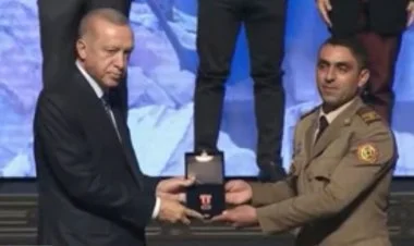Ərdoğan azərbaycanlı xilasedicini təltif etdi