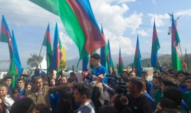 Laçın-Xankəndi yolunda aksiya müvəqqəti dayandırıılır
