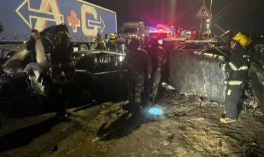 Bakida avtomobil qəzasında 2 nəfər diri-diri yandı