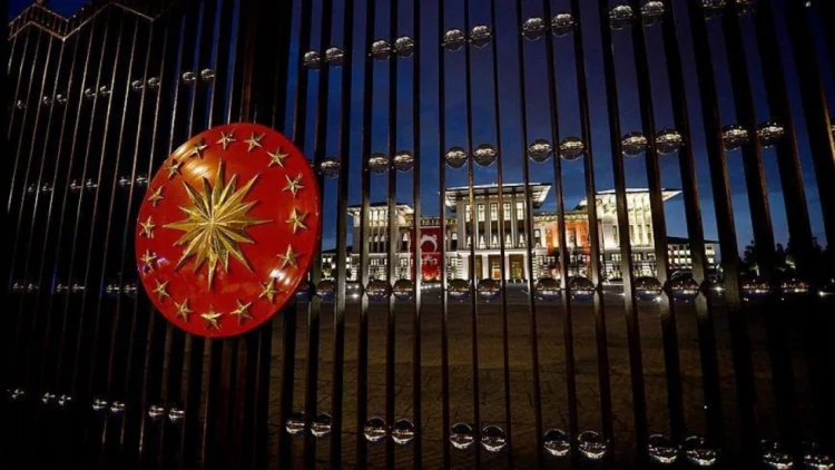 Azərbaycan bayrağının yandırılması vandalizmdir