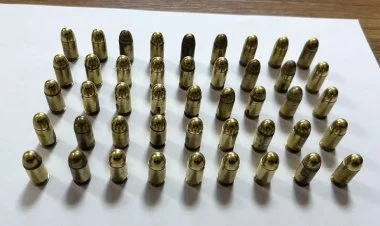 Gömrük postunun əməkdaşları 45 ədəd patron aşkarlayıblar