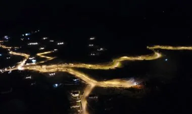Laçının yolları gecələr işıq saçır FOTO