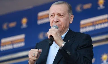 "Millətim terrorçularla əl-ələ verənlərlə getməyəcək"