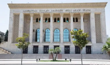 Akademik Milli Dram Teatrına yeni rəhbər təyin edildi