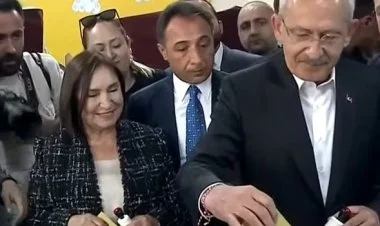 Kılıçdaroğlu Ankarada səs verdi