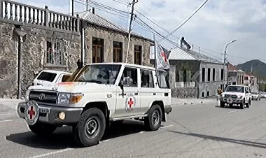 Xankəndi-Laçın yolu var gücü ilə işləyir