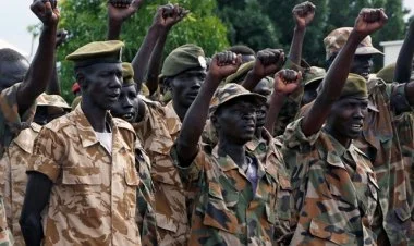 Sudanda ehtiyatda olan 65 yaşadək hərbçilər orduya çağırılıb