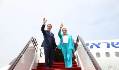 İsxak Hersoqun Azərbaycana rəsmi səfəri başa çatıb