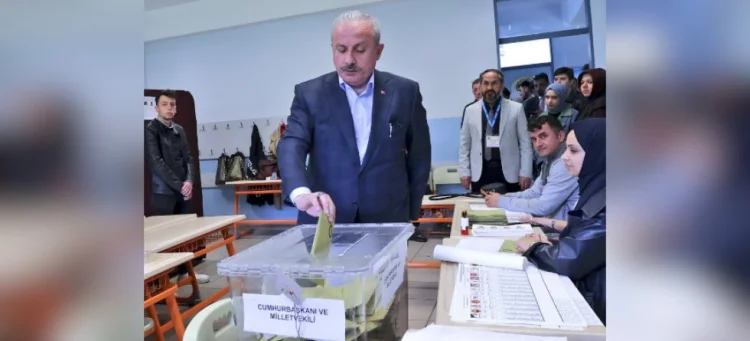 Türkiyədə 16 nazir deputat seçildi