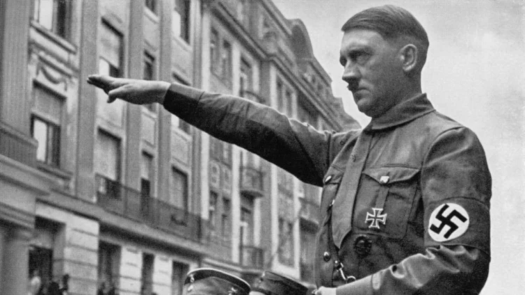 Hitlerin evində insan hüquqları təlimi keçiriləcək FOTO