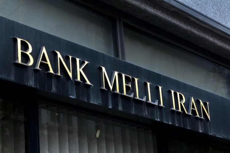 “Bank Melli İran Baku” bütün fəaliyyətini dayandırıb