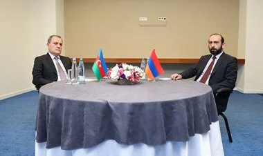 Ceyhun Bayramov yenidən Mirzoyanla görüşəcək