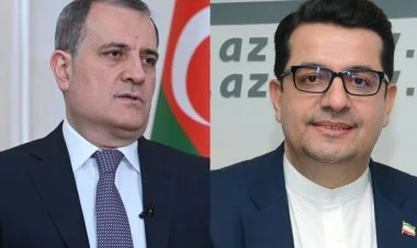 Ceyhun Bayramov İran səfirini qəbul edib