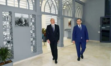 İlham Əliyev Kənd Təsərrüfatı Nazirliyinin binasını açıb