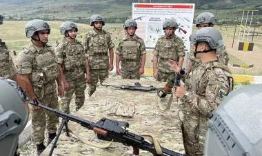 Hərbi vəzifəlilərin təlim toplanışı davam edir FOTO