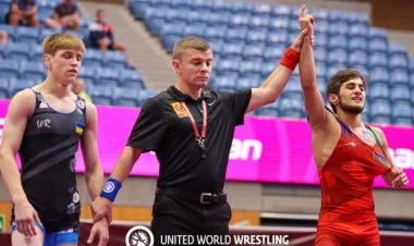 Güləşçimiz Elmir Əliyev U-20 Avropa çempionu olub FOTO