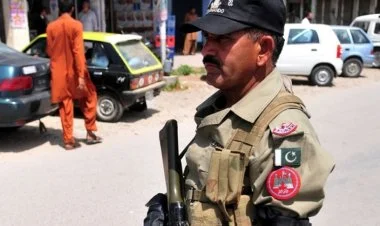 Pakistanda yaşayış binasına hücum zamanı 9 nəfər ölüb