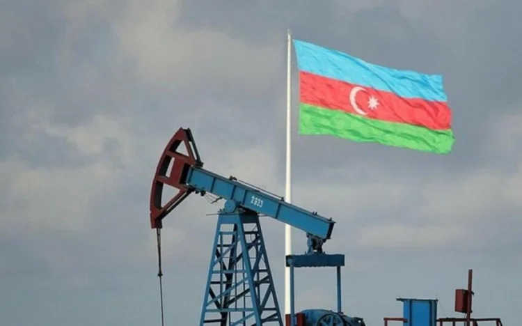 Azərbaycan neftinin qiyməti 92 dollara yaxınlaşıb