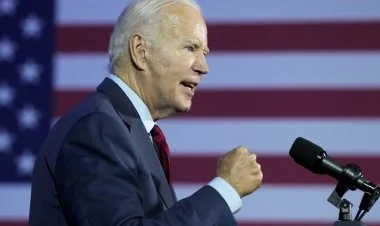 Bayden Avropaya gəlir