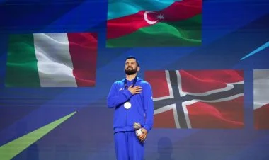 Kikboksçumuz qızıl medal qazandı