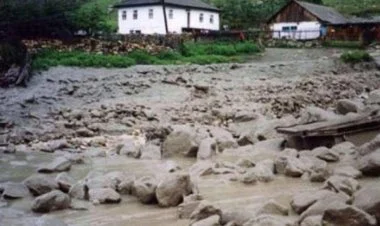 Rayonlarda leysan olacaq, bəzi çaylardan sel keçəcək