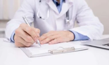 Regionlarda ciddi həkim çatışmazlığı var