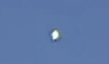 Bakı üzərində naməlum uçan obyekt (UFO) görünüb