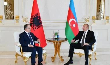 Bakıda prezidentlərin təkbətək görüşü başlayıb