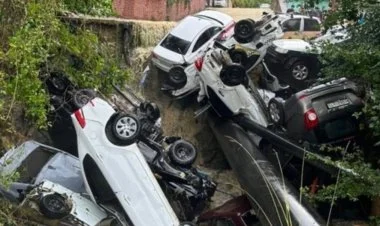 Rusiyanın Soçi şəhərində fırtına güclü fəsadlar yaradıb