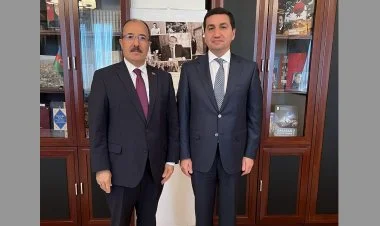 Türkiyənin səfiri Hikmət Hacıyevlə görüşüb