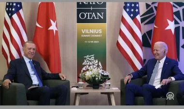 Ərdoğan Vilnüsdə Baydenlə görüşüb