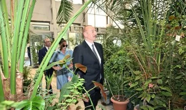 İlham Əliyev və Mehriban xanım Nəbatat Bağında