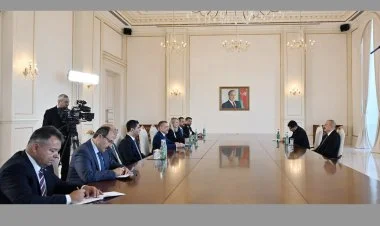 Əliyev TBMM Xarici əlaqələr komitəsinin heyətini qəbul edib