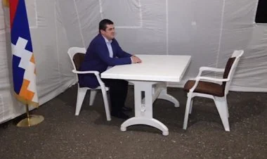 Araik Xankəndində oturaq aksiya ilə kimə mesaj göndərir?!