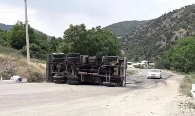 Kəlbəcərdə hərbçilərin avtomobili qəzaya uğrayıb