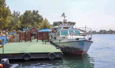 Mingəçevirdə kater sahilə çırpıldı
