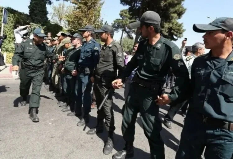 İranda terror aktı nəticəsində dörd polis işçisi həlak olub
