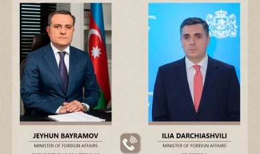 Ceyhun Bayramov İliya Darchiaşviliyə zəng vurub