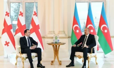 İlham Əliyev Qaribaşviliyə başsağlığı verdi