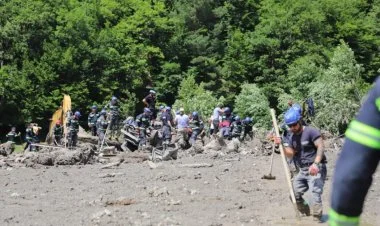 Gürcüstanda təbii fəlakət qurbanlarının sayı yenidən artıb