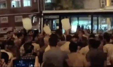 Təbriz əhli küçələrə axışıb