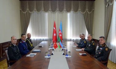Baş Qəragah rəisi Türkiyə hərbi Kəşfiyyat rəisi ilə görüşüb