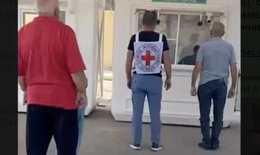 BQXK 11 xəstə ermənini İrəvana apardı