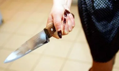 Bakıda qadın ərini bıçaqlayıb