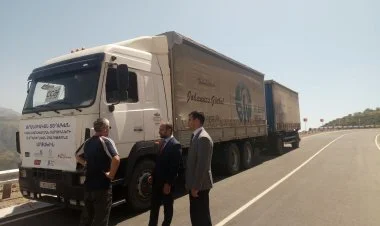 Ermənilərin maşın karvanına  bir yük maşını da qoşuldu