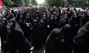 İranda hicabla bağlı qaydalar yüngülləşdirildi