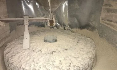 Un dəyirmanında faciəli hadisə: 2 nəfər öldü